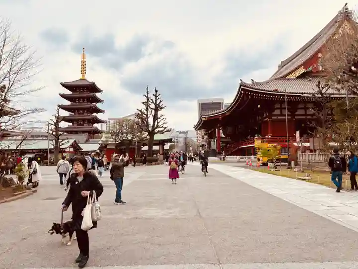 浅草寺の景色