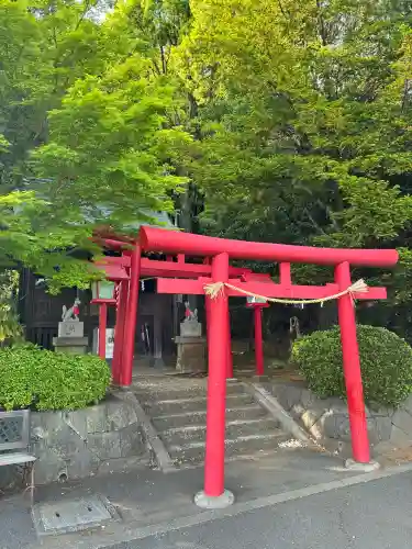 南大沢八幡神社の{uncategorized: "未分類", other: "その他", undefined: "問題あり", building: "その他建物", grave: "お墓", sacred_gate: "鳥居", guardian: "狛犬", statue: "像", buddha: "仏像", history: "歴史", nature: "自然", garden: "庭園", animal: "動物", pagoda: "塔", temizu: "手水舎", mountain_gate: "山門・神門", sanctuary: "本殿・本堂", subordinate: "末社・摂社", art: "芸術", scenery: "景色", jizo: "地蔵", ema: "絵馬", goshuin: "御朱印", omikuji: "おみくじ", items: "授与品その他", amulet: "お守り", goshuincho: "御朱印帳", eats: "食事", festival: "お祭り", votive_dance: "神楽", shichigosan: "七五三参", wedding: "結婚式", experience: "体験その他", initially: "初詣", around: "周辺", anti_infection: "感染症対策"}