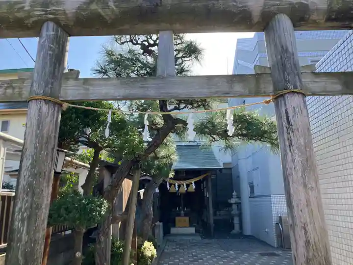 中海岸神社(神奈川県)