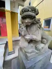 秋葉神社の狛犬
