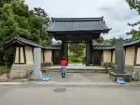称念寺の山門・神門