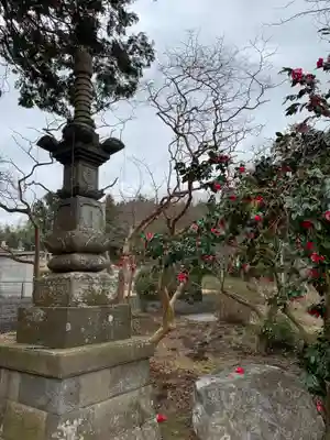 花厳院の塔