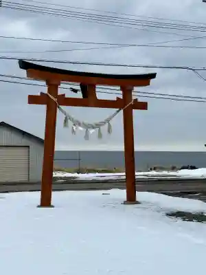 本別稲荷神社の{uncategorized: "未分類", other: "その他", undefined: "問題あり", building: "その他建物", grave: "お墓", sacred_gate: "鳥居", guardian: "狛犬", statue: "像", buddha: "仏像", history: "歴史", nature: "自然", garden: "庭園", animal: "動物", pagoda: "塔", temizu: "手水舎", mountain_gate: "山門・神門", sanctuary: "本殿・本堂", subordinate: "末社・摂社", art: "芸術", scenery: "景色", jizo: "地蔵", ema: "絵馬", goshuin: "御朱印", omikuji: "おみくじ", items: "授与品その他", amulet: "お守り", goshuincho: "御朱印帳", eats: "食事", festival: "お祭り", votive_dance: "神楽", shichigosan: "七五三参", wedding: "結婚式", experience: "体験その他", initially: "初詣", around: "周辺", anti_infection: "感染症対策"}