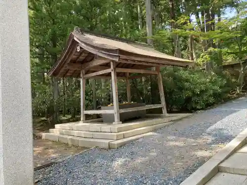 高野山金剛峯寺の手水舎