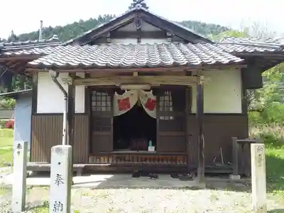 寺尾観音堂の本殿・本堂