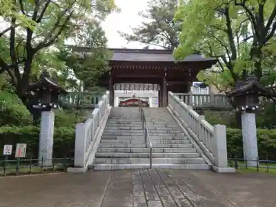 稲毛浅間神社の山門・神門