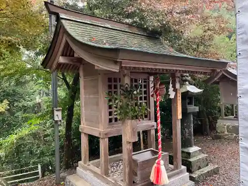 柏原八幡宮の末社