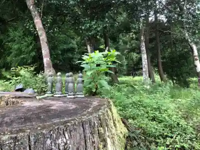 二村神社の地蔵