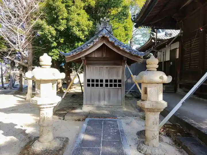 若松社の末社・摂社