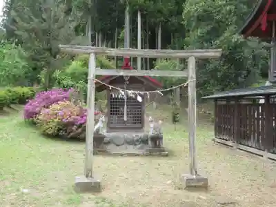 下山八幡神社の末社・摂社
