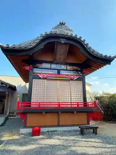 於菊稲荷神社の建物その他