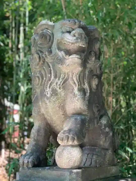 居木神社の狛犬