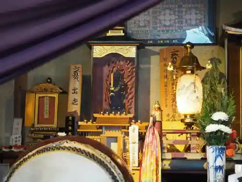 高野寺の本殿・本堂