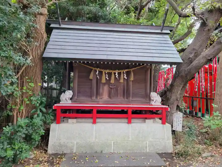 鵠沼伏見稲荷神社の末社・摂社