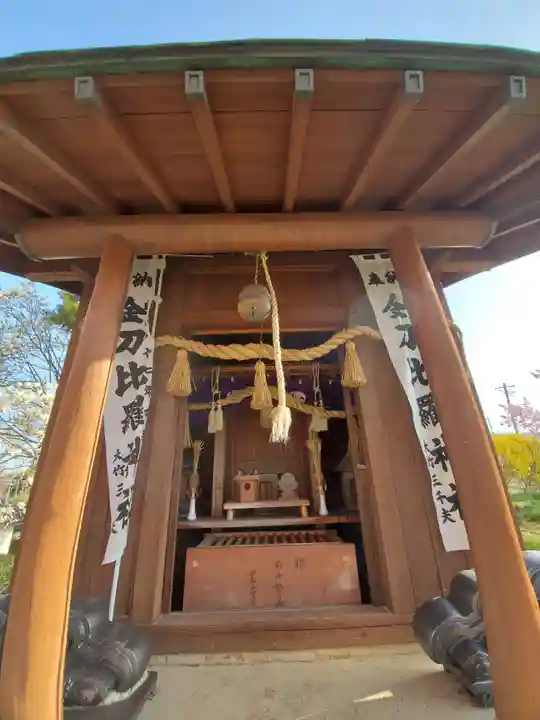 金毘羅桜の本殿・本堂