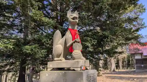 稲荷神社の狛犬