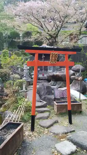 徳恩寺の鳥居