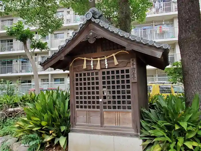 富松神社の建物その他