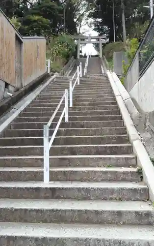 八幡神社の鳥居