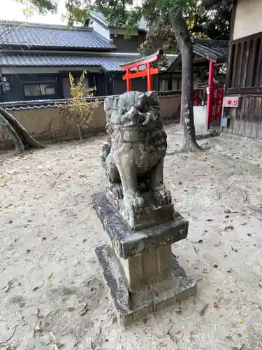 八幡神社の狛犬