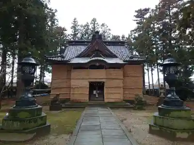 守りの神　藤基神社の本殿・本堂