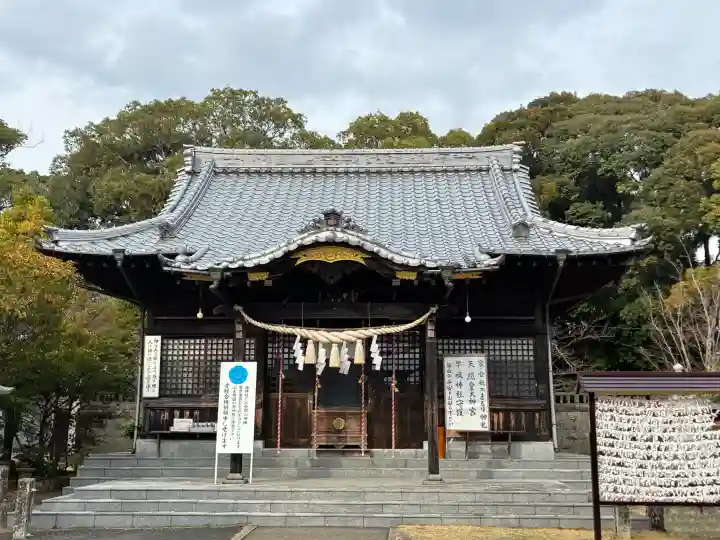 速來宮の{uncategorized: "未分類", other: "その他", undefined: "問題あり", building: "その他建物", grave: "お墓", sacred_gate: "鳥居", guardian: "狛犬", statue: "像", buddha: "仏像", history: "歴史", nature: "自然", garden: "庭園", animal: "動物", pagoda: "塔", temizu: "手水舎", mountain_gate: "山門・神門", sanctuary: "本殿・本堂", subordinate: "末社・摂社", art: "芸術", scenery: "景色", jizo: "地蔵", ema: "絵馬", goshuin: "御朱印", omikuji: "おみくじ", items: "授与品その他", amulet: "お守り", goshuincho: "御朱印帳", eats: "食事", festival: "お祭り", votive_dance: "神楽", shichigosan: "七五三参", wedding: "結婚式", experience: "体験その他", initially: "初詣", around: "周辺", anti_infection: "感染症対策"}