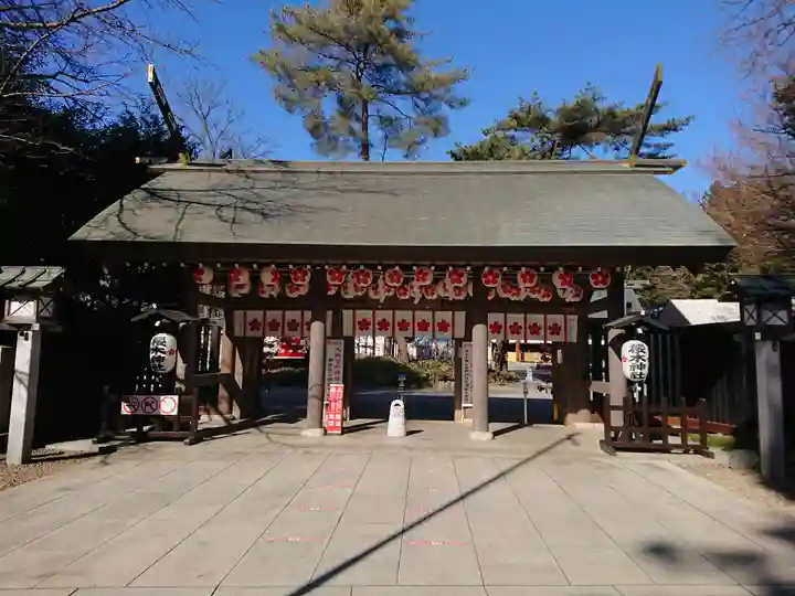 櫻木神社の山門・神門