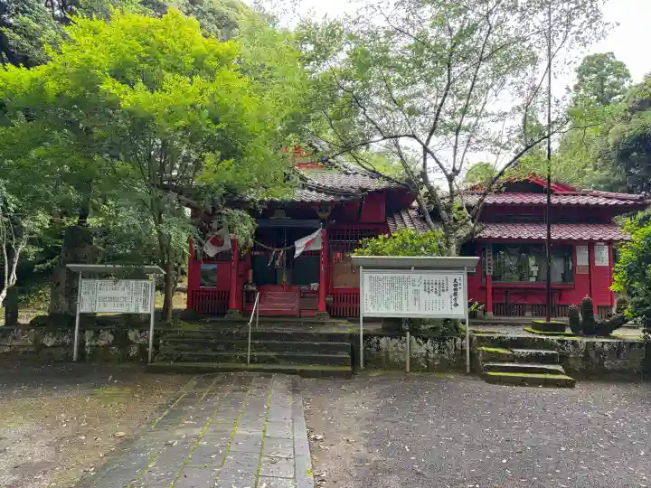 太田神社の{uncategorized: "未分類", other: "その他", undefined: "問題あり", building: "その他建物", grave: "お墓", sacred_gate: "鳥居", guardian: "狛犬", statue: "像", buddha: "仏像", history: "歴史", nature: "自然", garden: "庭園", animal: "動物", pagoda: "塔", temizu: "手水舎", mountain_gate: "山門・神門", sanctuary: "本殿・本堂", subordinate: "末社・摂社", art: "芸術", scenery: "景色", jizo: "地蔵", ema: "絵馬", goshuin: "御朱印", omikuji: "おみくじ", items: "授与品その他", amulet: "お守り", goshuincho: "御朱印帳", eats: "食事", festival: "お祭り", votive_dance: "神楽", shichigosan: "七五三参", wedding: "結婚式", experience: "体験その他", initially: "初詣", around: "周辺", anti_infection: "感染症対策"}
