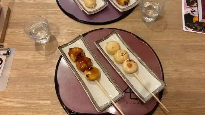 成田山新勝寺の{uncategorized: "未分類", other: "その他", undefined: "問題あり", building: "その他建物", grave: "お墓", sacred_gate: "鳥居", guardian: "狛犬", statue: "像", buddha: "仏像", history: "歴史", nature: "自然", garden: "庭園", animal: "動物", pagoda: "塔", temizu: "手水舎", mountain_gate: "山門・神門", sanctuary: "本殿・本堂", subordinate: "末社・摂社", art: "芸術", scenery: "景色", jizo: "地蔵", ema: "絵馬", goshuin: "御朱印", omikuji: "おみくじ", items: "授与品その他", amulet: "お守り", goshuincho: "御朱印帳", eats: "食事", festival: "お祭り", votive_dance: "神楽", shichigosan: "七五三参", wedding: "結婚式", experience: "体験その他", initially: "初詣", around: "周辺", anti_infection: "感染症対策"}