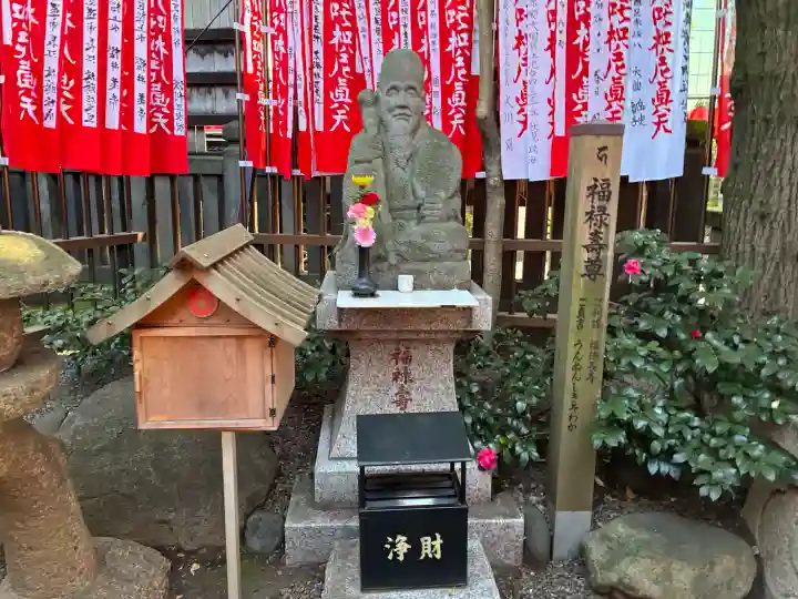 豊川稲荷東京別院の{uncategorized: "未分類", other: "その他", undefined: "問題あり", building: "その他建物", grave: "お墓", sacred_gate: "鳥居", guardian: "狛犬", statue: "像", buddha: "仏像", history: "歴史", nature: "自然", garden: "庭園", animal: "動物", pagoda: "塔", temizu: "手水舎", mountain_gate: "山門・神門", sanctuary: "本殿・本堂", subordinate: "末社・摂社", art: "芸術", scenery: "景色", jizo: "地蔵", ema: "絵馬", goshuin: "御朱印", omikuji: "おみくじ", items: "授与品その他", amulet: "お守り", goshuincho: "御朱印帳", eats: "食事", festival: "お祭り", votive_dance: "神楽", shichigosan: "七五三参", wedding: "結婚式", experience: "体験その他", initially: "初詣", around: "周辺", anti_infection: "感染症対策"}