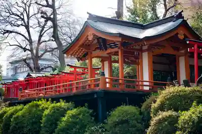 根津神社の末社・摂社