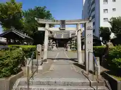 諏訪神社の鳥居