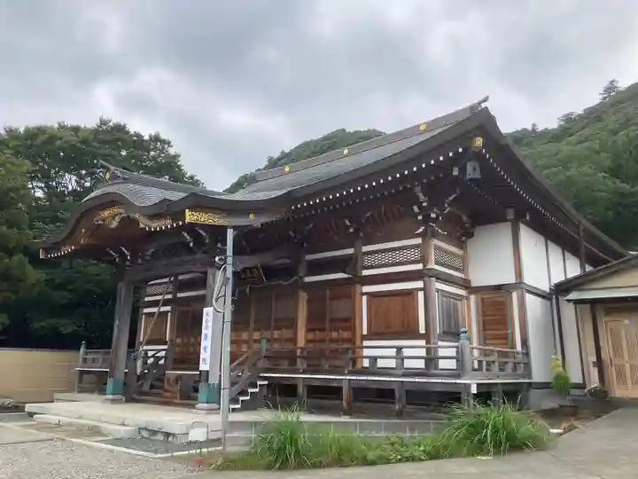 慶覚院の本殿・本堂