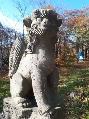 中小屋神社の狛犬