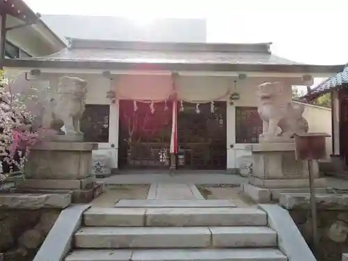 王子神社の本殿・本堂