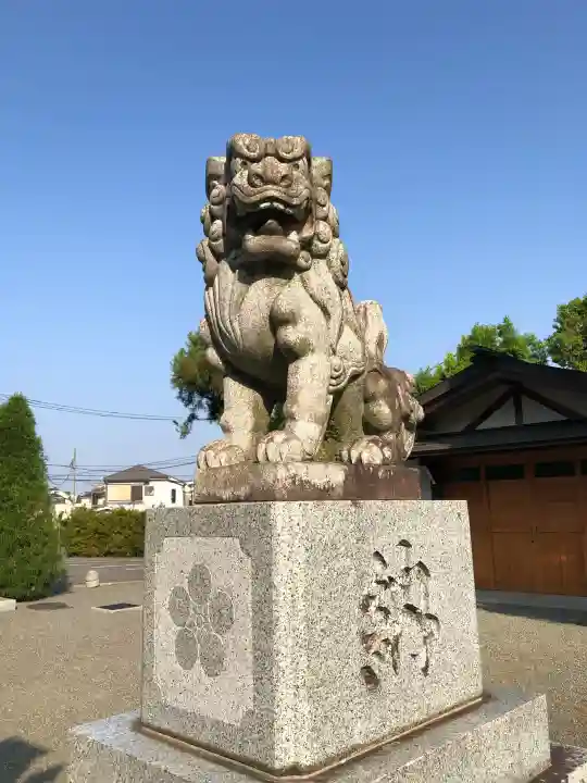菅原神社の{uncategorized: "未分類", other: "その他", undefined: "問題あり", building: "その他建物", grave: "お墓", sacred_gate: "鳥居", guardian: "狛犬", statue: "像", buddha: "仏像", history: "歴史", nature: "自然", garden: "庭園", animal: "動物", pagoda: "塔", temizu: "手水舎", mountain_gate: "山門・神門", sanctuary: "本殿・本堂", subordinate: "末社・摂社", art: "芸術", scenery: "景色", jizo: "地蔵", ema: "絵馬", goshuin: "御朱印", omikuji: "おみくじ", items: "授与品その他", amulet: "お守り", goshuincho: "御朱印帳", eats: "食事", festival: "お祭り", votive_dance: "神楽", shichigosan: "七五三参", wedding: "結婚式", experience: "体験その他", initially: "初詣", around: "周辺", anti_infection: "感染症対策"}