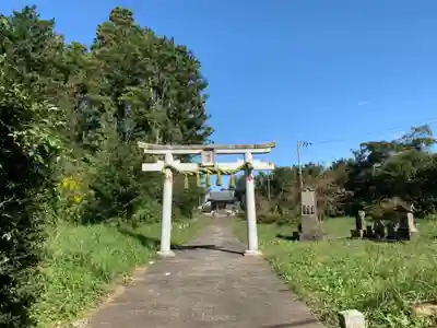 八幡神社の鳥居