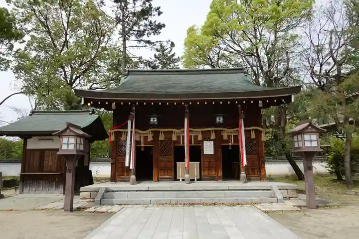 與杼神社の本殿・本堂