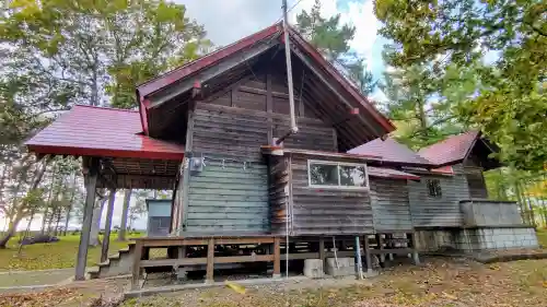 北龍神社の本殿