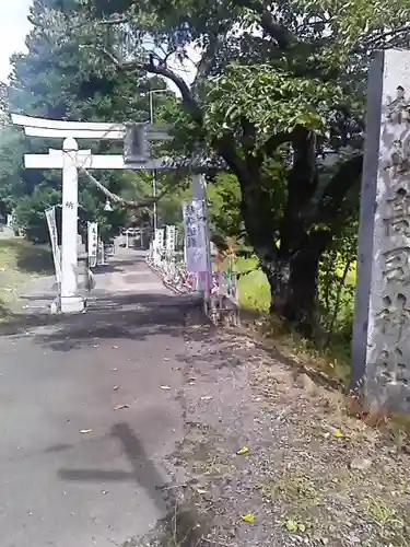 高司神社〜むすびの神の鎮まる社〜の鳥居