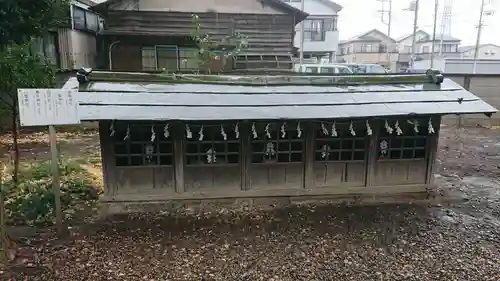 上青木氷川神社の末社・摂社