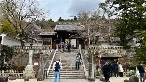 修禅寺の山門