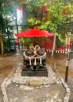 浅草神社の{uncategorized: "未分類", other: "その他", undefined: "問題あり", building: "その他建物", grave: "お墓", sacred_gate: "鳥居", guardian: "狛犬", statue: "像", buddha: "仏像", history: "歴史", nature: "自然", garden: "庭園", animal: "動物", pagoda: "塔", temizu: "手水舎", mountain_gate: "山門・神門", sanctuary: "本殿・本堂", subordinate: "末社・摂社", art: "芸術", scenery: "景色", jizo: "地蔵", ema: "絵馬", goshuin: "御朱印", omikuji: "おみくじ", items: "授与品その他", amulet: "お守り", goshuincho: "御朱印帳", eats: "食事", festival: "お祭り", votive_dance: "神楽", shichigosan: "七五三参", wedding: "結婚式", experience: "体験その他", initially: "初詣", around: "周辺", anti_infection: "感染症対策"}