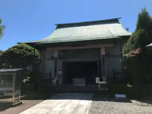 種間寺の本殿