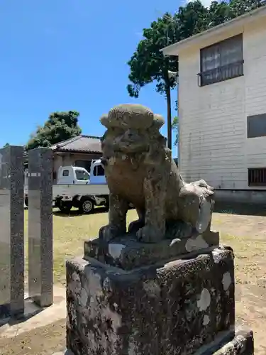 臼井神社の狛犬