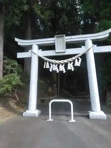 穴森神社の鳥居