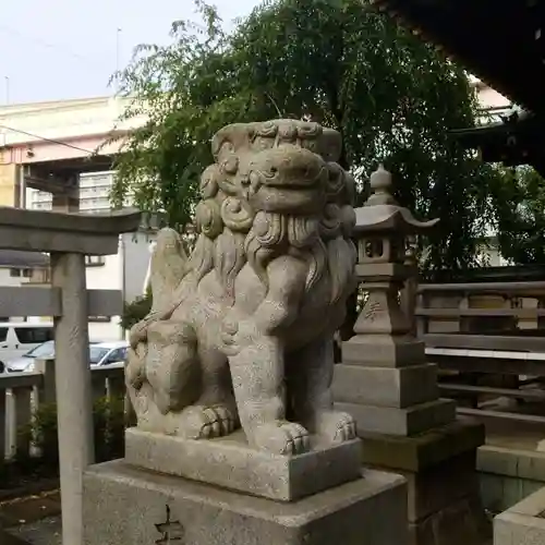 綾瀬神社の狛犬