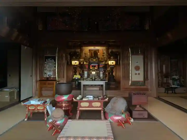 海雲寺の本殿・本堂