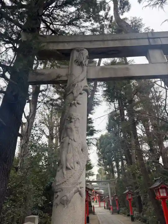 馬橋稲荷神社の{uncategorized: "未分類", other: "その他", undefined: "問題あり", building: "その他建物", grave: "お墓", sacred_gate: "鳥居", guardian: "狛犬", statue: "像", buddha: "仏像", history: "歴史", nature: "自然", garden: "庭園", animal: "動物", pagoda: "塔", temizu: "手水舎", mountain_gate: "山門・神門", sanctuary: "本殿・本堂", subordinate: "末社・摂社", art: "芸術", scenery: "景色", jizo: "地蔵", ema: "絵馬", goshuin: "御朱印", omikuji: "おみくじ", items: "授与品その他", amulet: "お守り", goshuincho: "御朱印帳", eats: "食事", festival: "お祭り", votive_dance: "神楽", shichigosan: "七五三参", wedding: "結婚式", experience: "体験その他", initially: "初詣", around: "周辺", anti_infection: "感染症対策"}