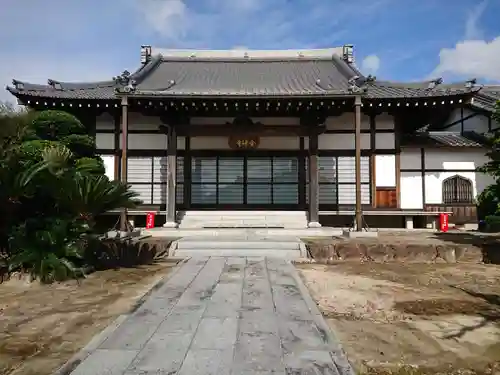 金清寺の本殿・本堂